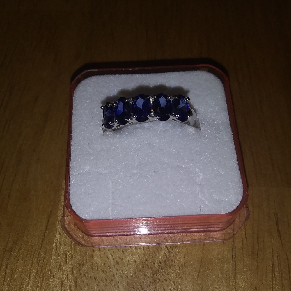 Sterling silver tanzanite ring